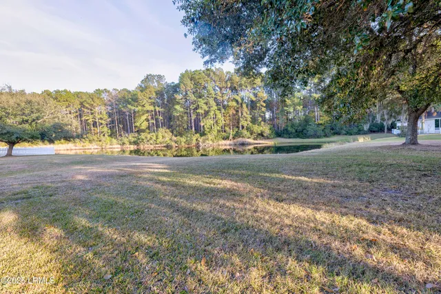 $405,000 | 13 Hidden Lakes Lane, Bluffton, SC 29910