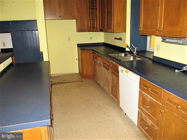 807 Fish And Game Road Littlestown, PA 17340 - Photo 17 of 50 Kitchen sink