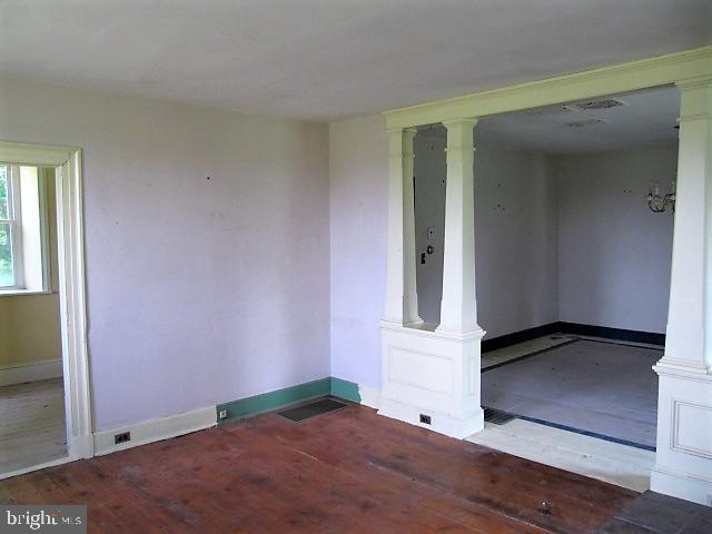 807 Fish And Game Road Littlestown, PA 17340 - Photo 22 of 50 Living room