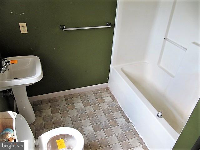807 Fish And Game Road Littlestown, PA 17340 - Photo 27 of 50 Master bedroom bathroom