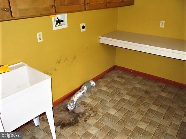 807 Fish And Game Road Littlestown, PA 17340 - Photo 42 of 50 1st floor laundry