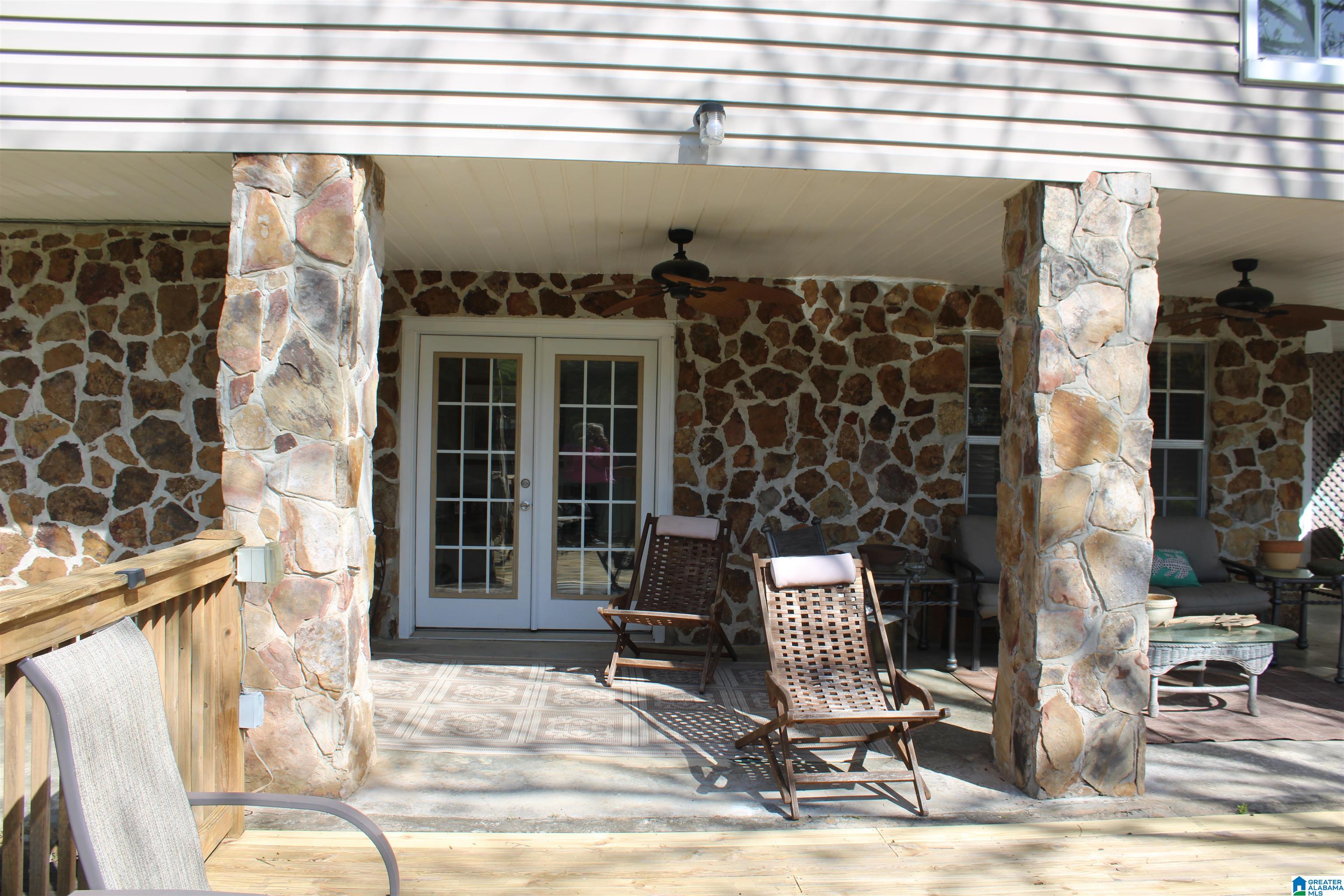 1645 Overlook Point Warrior, AL 35180 - Photo 7 of 44