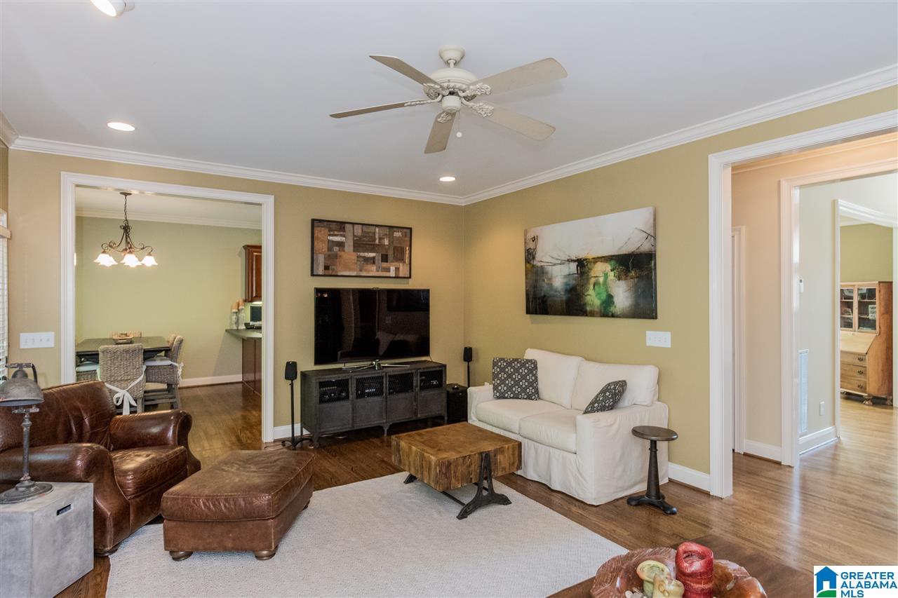 637 Meadow Ridge Drive Birmingham, AL 35242 - Photo 16 of 40