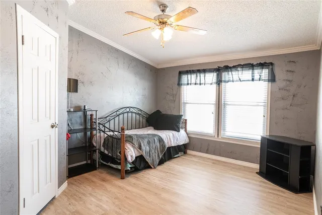 $475,000 | 593 Chisholm Hills Drive, New Fairview, TX 76078