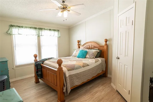 $475,000 | 593 Chisholm Hills Drive, New Fairview, TX 76078