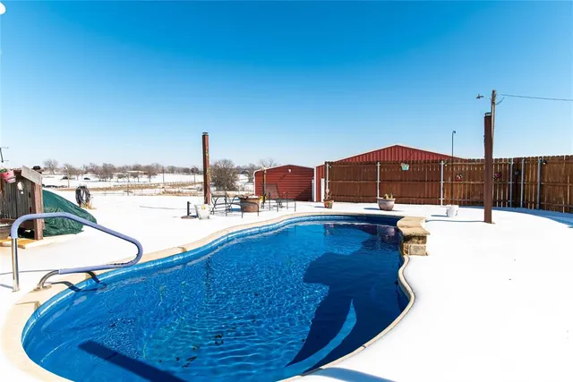 $475,000 | 593 Chisholm Hills Drive, New Fairview, TX 76078