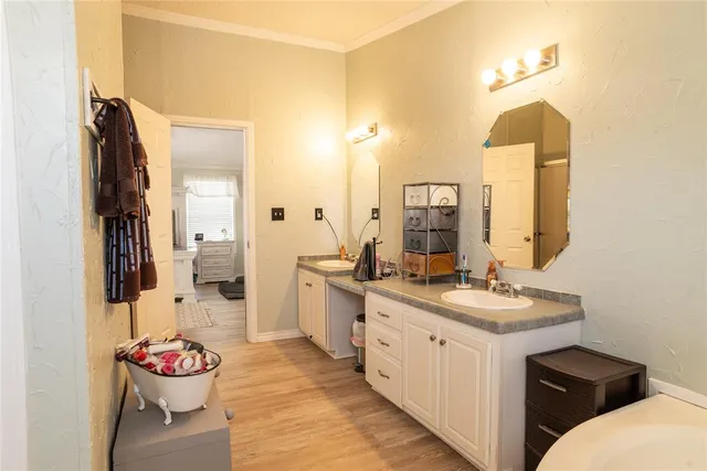 $475,000 | 593 Chisholm Hills Drive, New Fairview, TX 76078