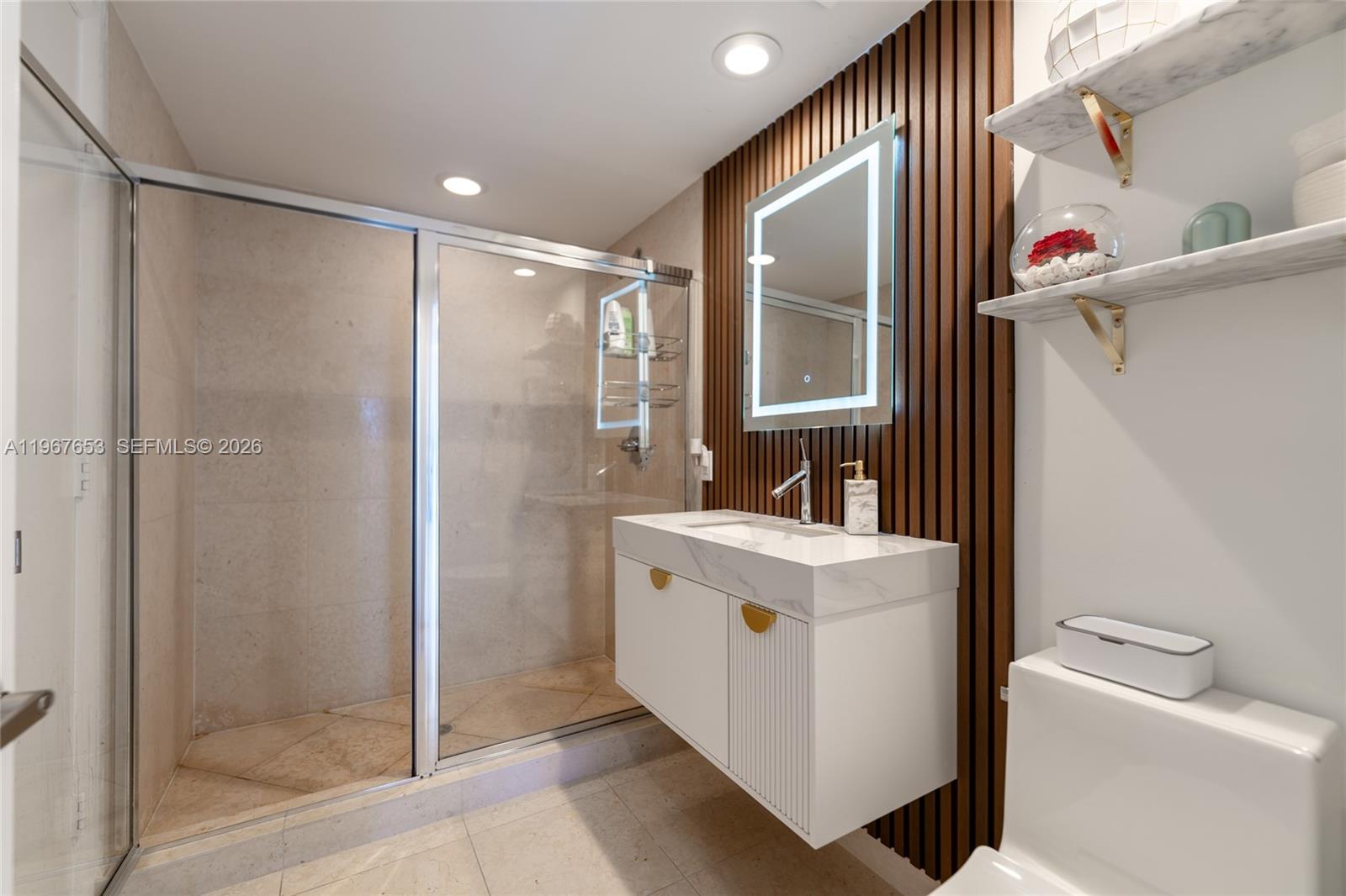 495 Brickell Avenue, Unit 3211 Miami, FL 33131 - Photo 19 of 34