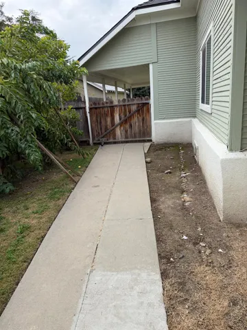 $365,000 | 1044 K Street, Reedley, CA 93654