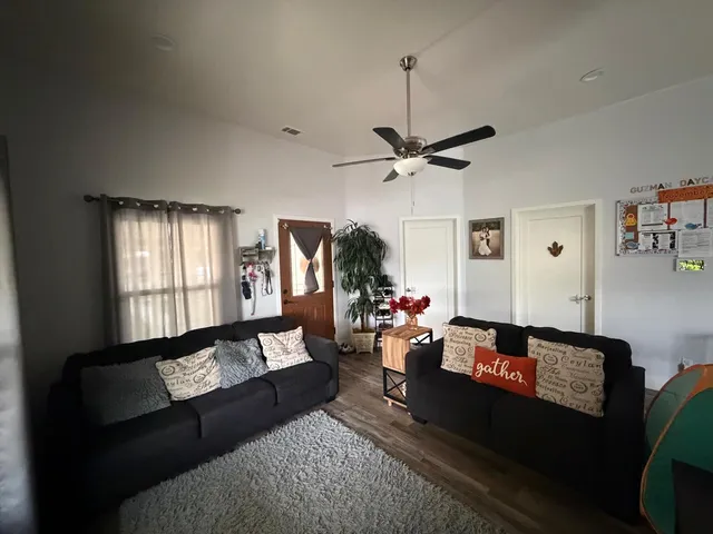 $365,000 | 1044 K Street, Reedley, CA 93654