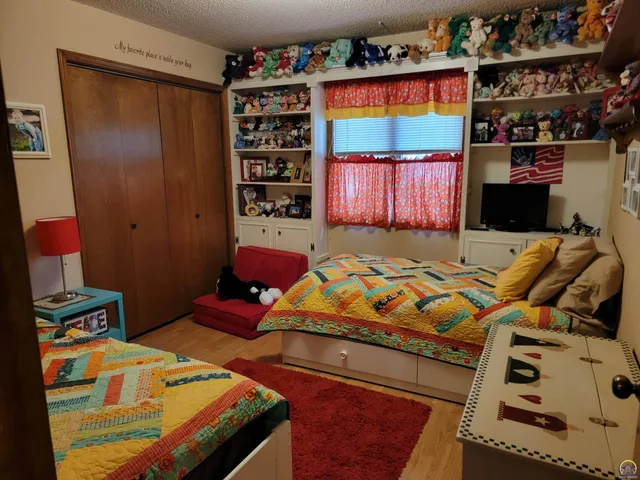 $335,000 | 2225 Redwood Avenue, Emporia, KS 66801