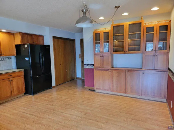 $335,000 | 2225 Redwood Avenue, Emporia, KS 66801