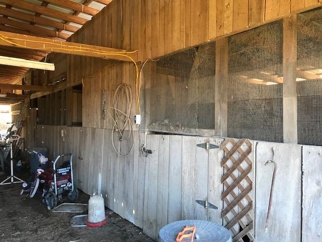 5431 Old Stage Road Adamsville, TN 38310 - Photo 17 of 25 Gallery Image 17