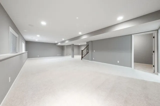 $4,295 | 16810 51st Place North, Plymouth, MN 55446