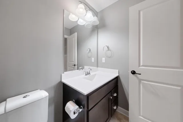 $4,295 | 16810 51st Place North, Plymouth, MN 55446