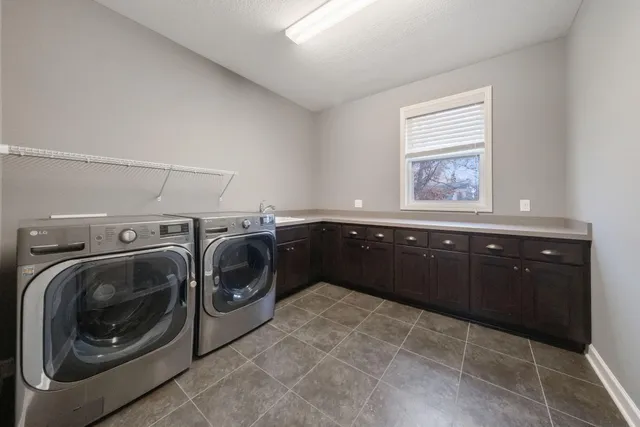 $4,295 | 16810 51st Place North, Plymouth, MN 55446