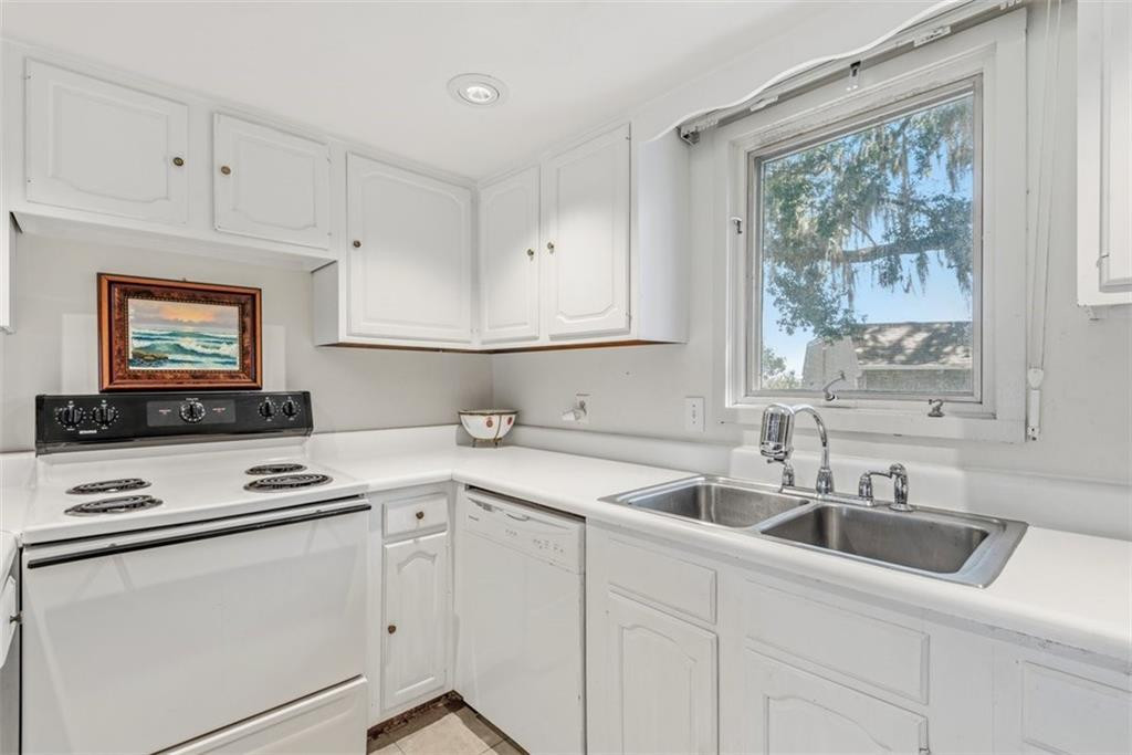 658 North Golf Villa Road St. Simons Island, GA 31522 - Photo 12 of 28 Photo 12