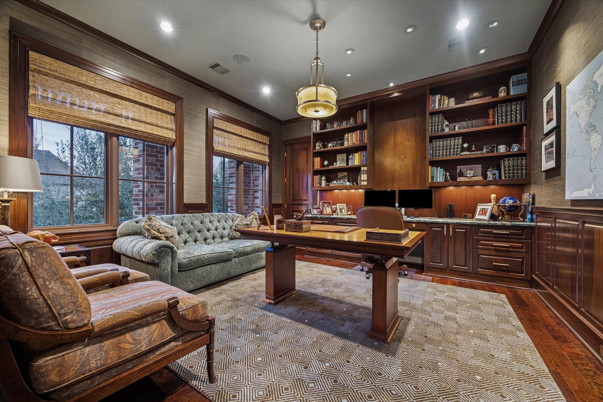 1225 Place Royale Way Houston, TX 77056 - Photo 25 of 45 a living room with furniture a ceiling fan and a rug