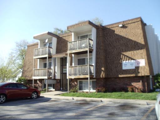 10522 Brooks Lane, Unit A3 Chicago Ridge, IL 60415 - Photo 1 of 1
