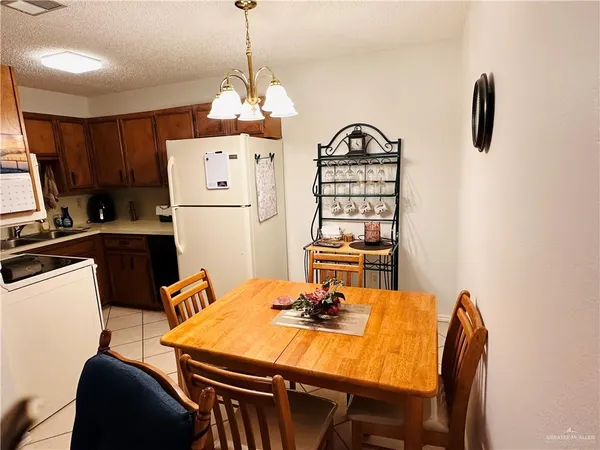 $850 | 1500 Evergreen Avenue, Unit 15, Mission, TX 78572
