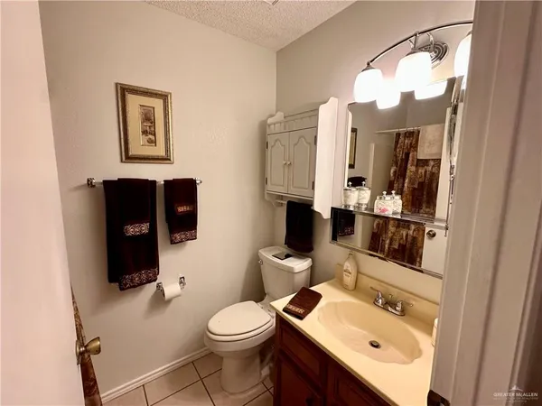 $850 | 1500 Evergreen Avenue, Unit 15, Mission, TX 78572