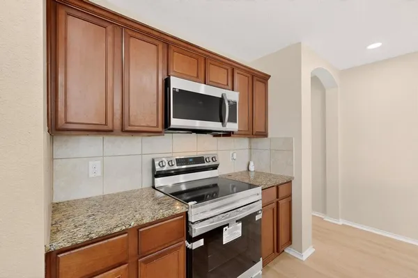 $2,195 | 1406 Cedar Hollow Drive, Princeton, TX 75407