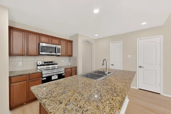 $2,195 | 1406 Cedar Hollow Drive, Princeton, TX 75407