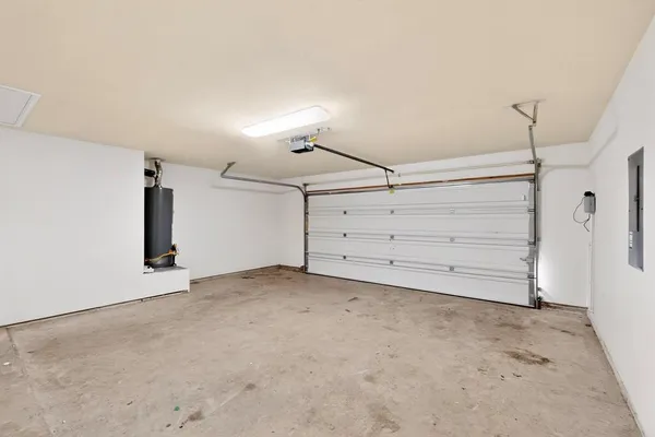 $2,195 | 1406 Cedar Hollow Drive, Princeton, TX 75407