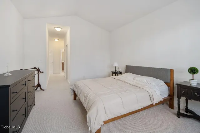 $600,000 | 23 Beacon Drive, Colonie, NY 12189