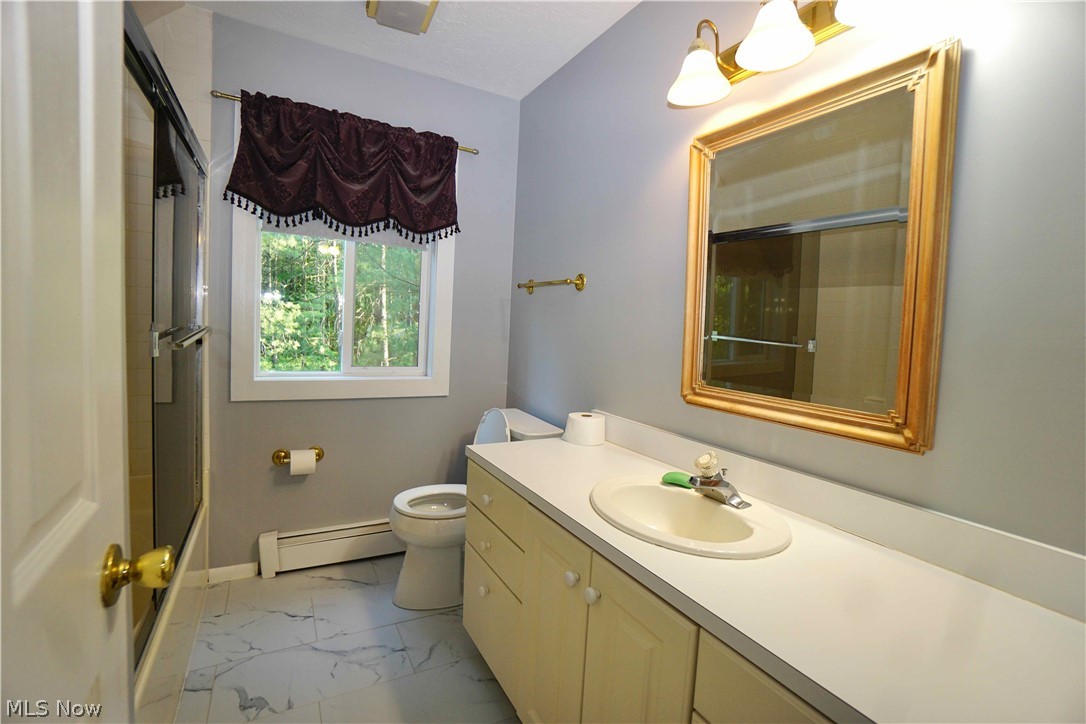 14543 Ensign Road Burton, OH 44021 - Photo 25 of 32 2nd floor bathroom