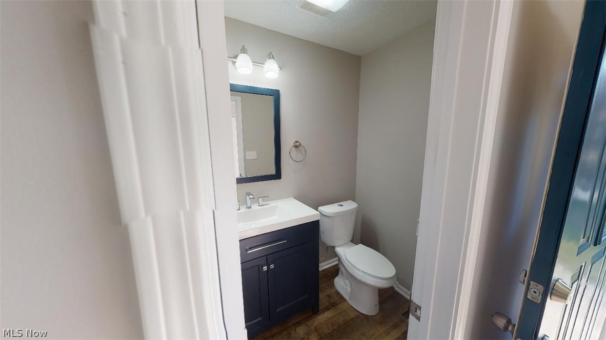 5629 Lear Nagle Road North Ridgeville, OH 44039 - Photo 8 of 33