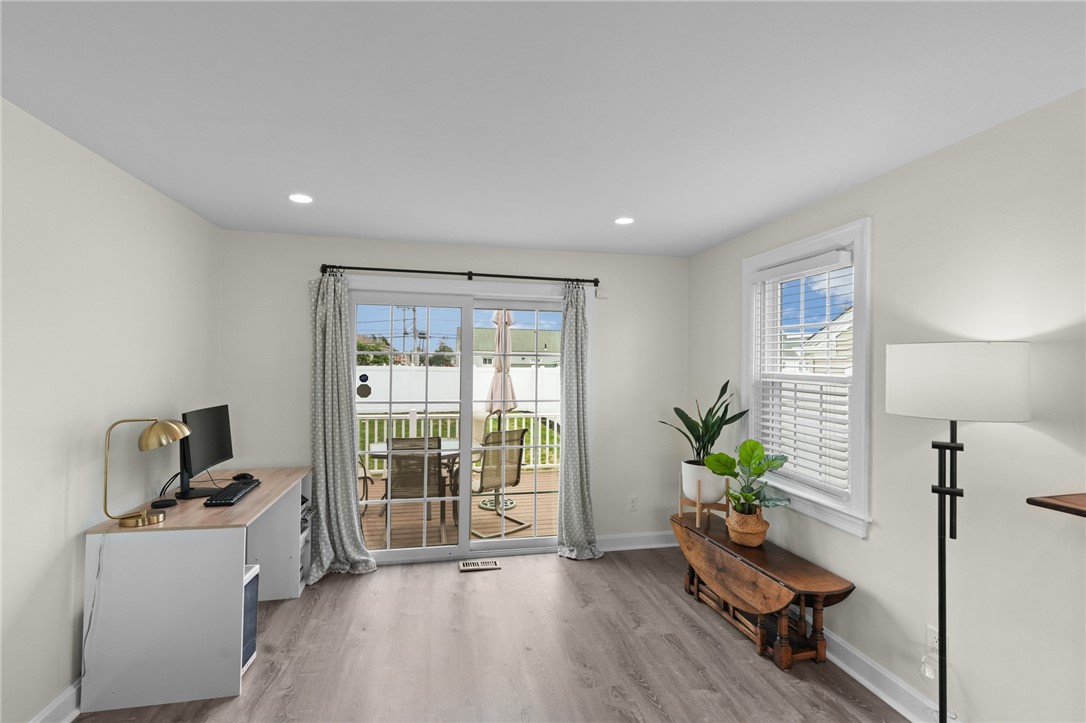 252 Williston Way Pawtucket, RI 02861 - Photo 7 of 27