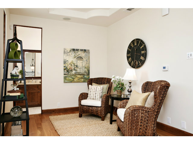 2029 Sharon Road Menlo Park, CA 94025 - Photo 19 of 23 Gallery Image 19
