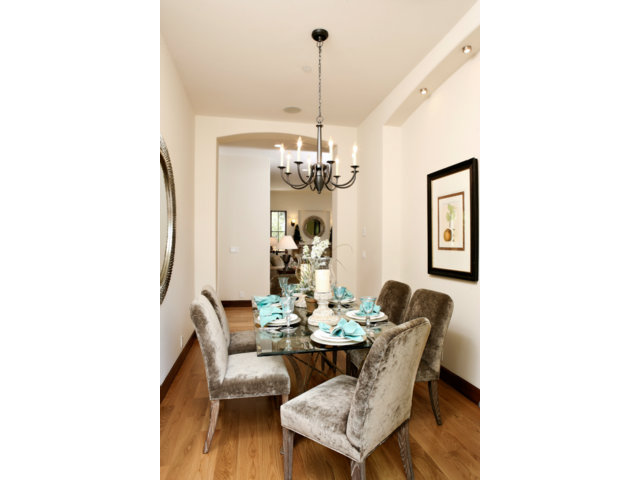 2029 Sharon Road Menlo Park, CA 94025 - Photo 6 of 23 Gallery Image 6