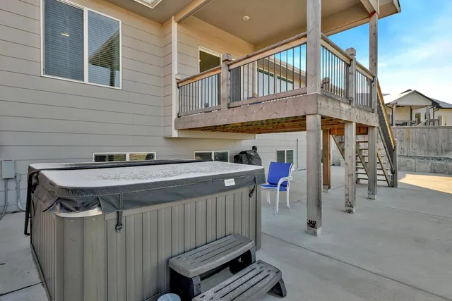 $355,000 | 2713 North Bluestone Circle, Andover, KS 67002