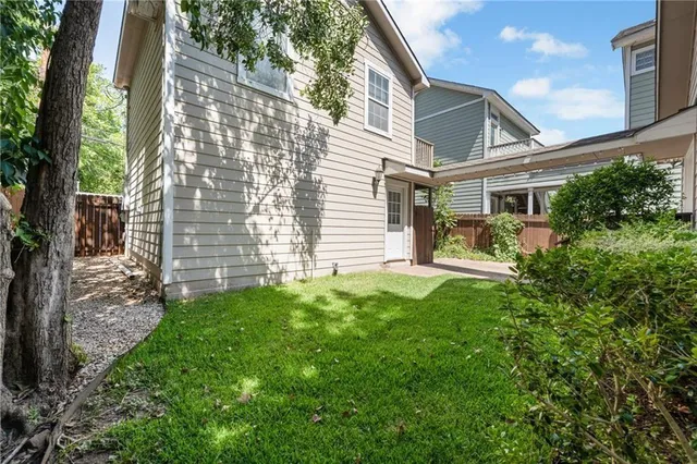 $4,100 | 714 East 45th Street, Austin, TX 78751