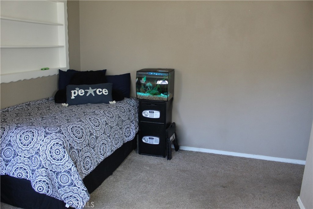 607 East Monroe Street Santa Maria, CA 93454 - Photo 7 of 31