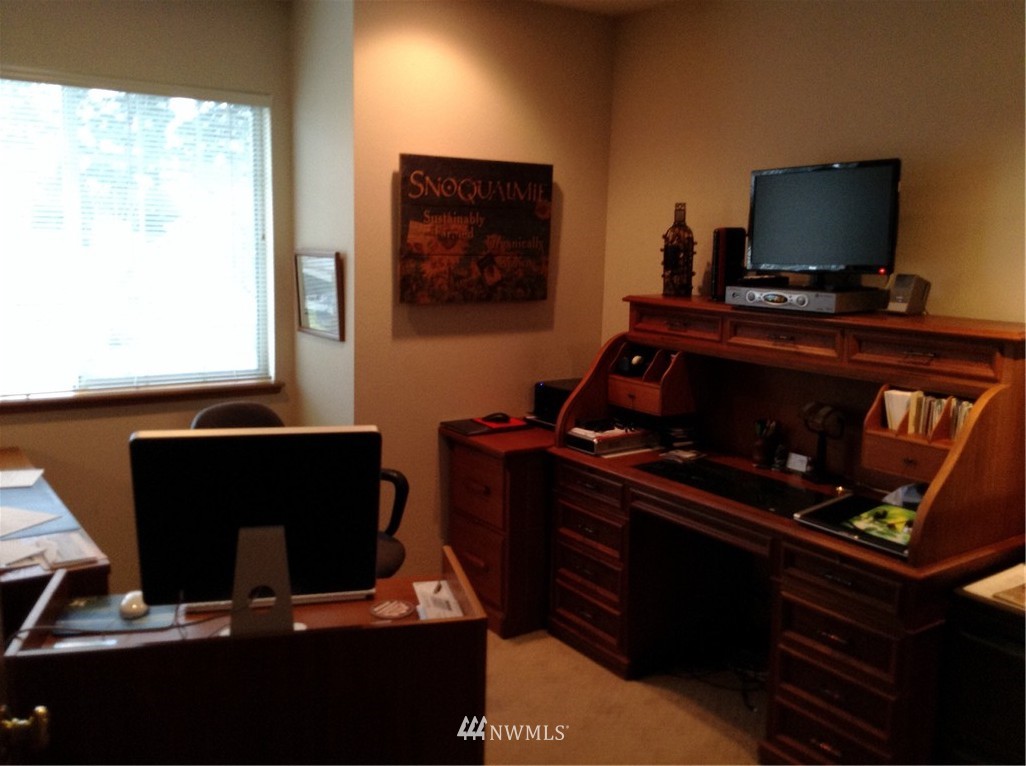 12712 Northeast 200th Place Bothell, WA 98011 - Photo 14 of 18