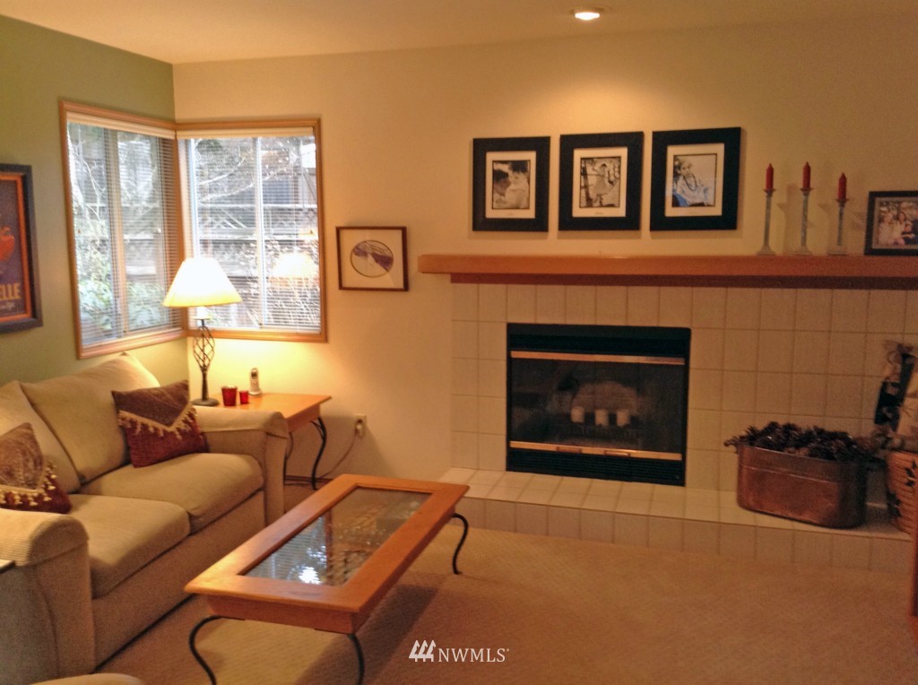 12712 Northeast 200th Place Bothell, WA 98011 - Photo 3 of 18