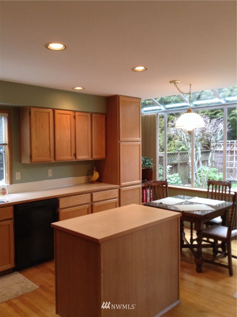 12712 Northeast 200th Place Bothell, WA 98011 - Photo 8 of 18