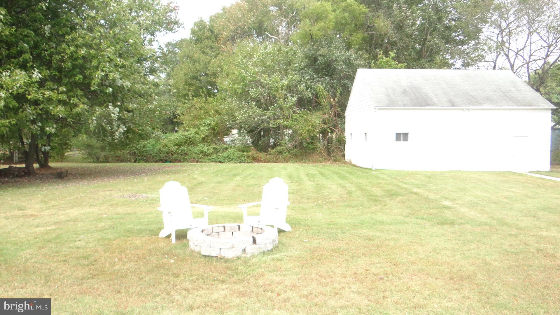 3045 Old County Road Newark, DE 19702 - Photo 4 of 50 Gallery Image 4