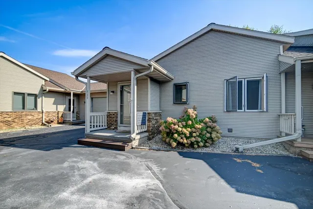 $295,000 | 111 Whitetail Drive, Sun Prairie, WI 53590