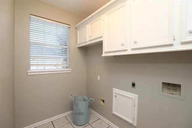 a bathroom with a toilet