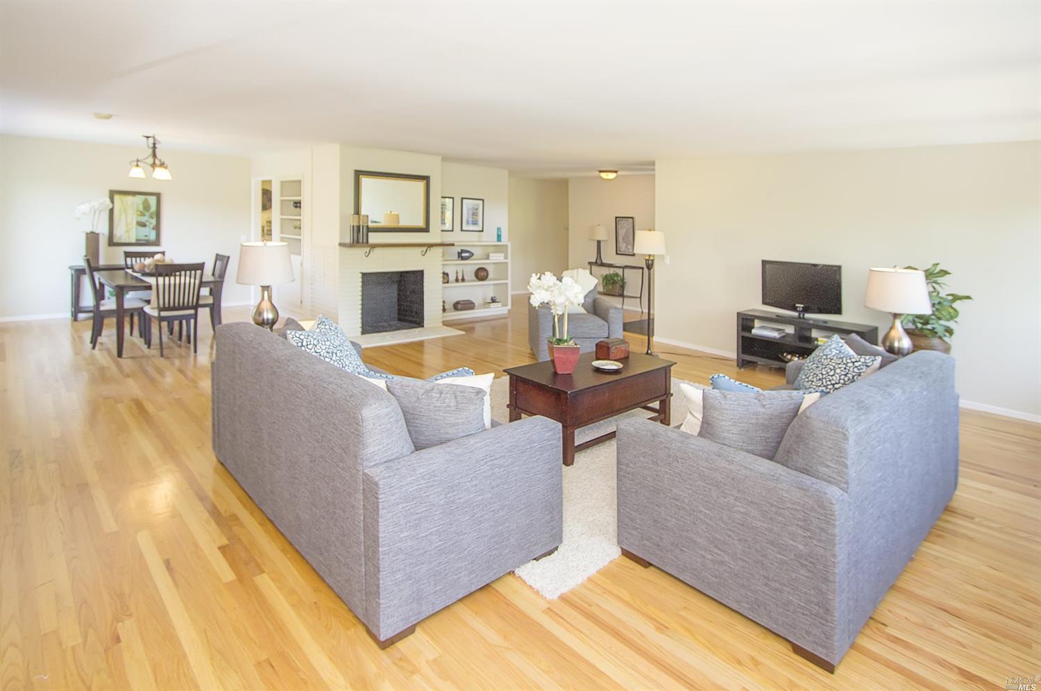 23 Sunnyhill Road Novato, CA 94945 - Photo 1 of 1 Gallery Image 1