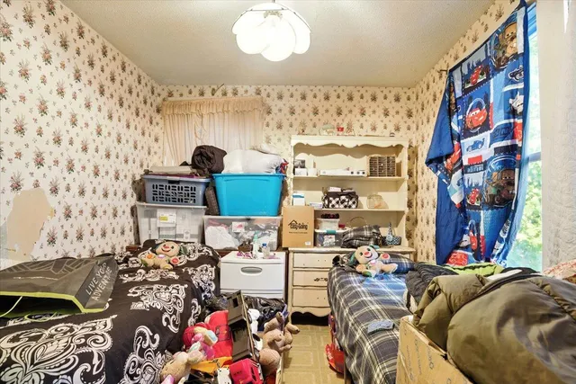 $60,000 | 8 Millett Street, Livermore Falls, ME 04254