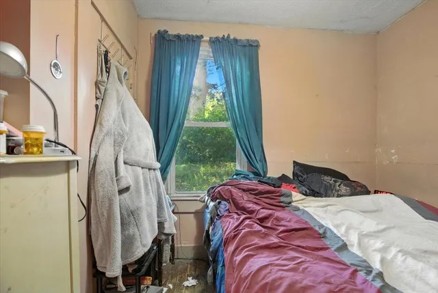 $60,000 | 8 Millett Street, Livermore Falls, ME 04254