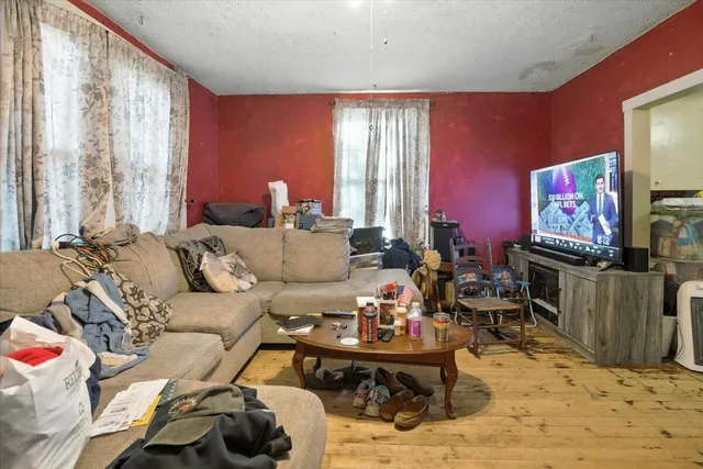 $60,000 | 8 Millett Street, Livermore Falls, ME 04254