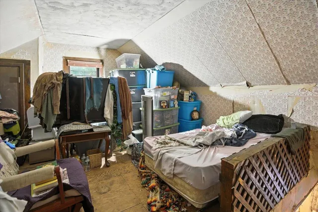 $60,000 | 8 Millett Street, Livermore Falls, ME 04254