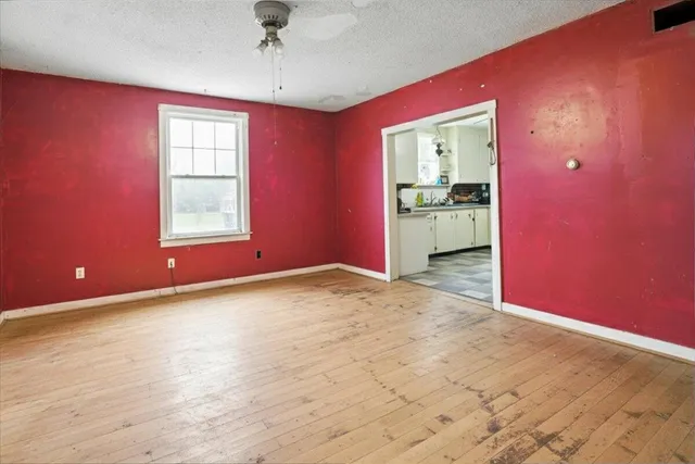 $60,000 | 8 Millett Street, Livermore Falls, ME 04254