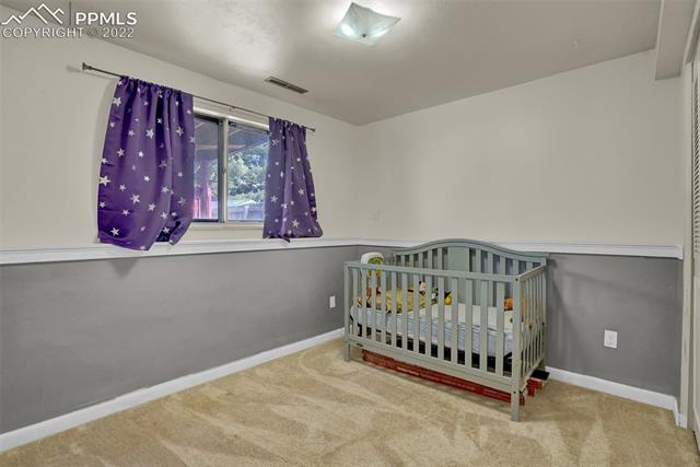 4664 Ridgeglen Road Colorado Springs, CO 80918 - Photo 28 of 37